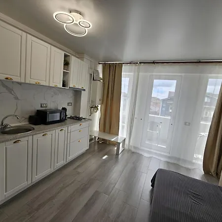 Studiou Next By The Sea Alezzi N10